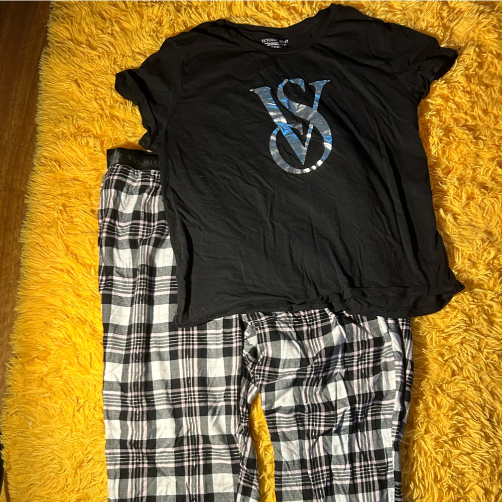 SOLD Victoria Secret Pajama Set